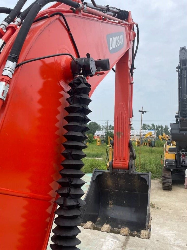 Doosan DX 225 LCA - Crawler excavator: picture 4 Doosan DX 225 LCA - Crawler excavator: picture 4