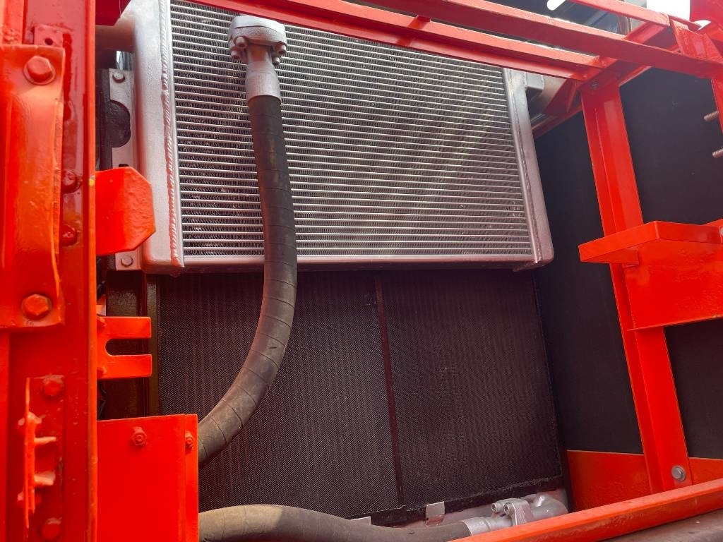 Doosan DX 300  - Crawler excavator: picture 5 Doosan DX 300  - Crawler excavator: picture 5