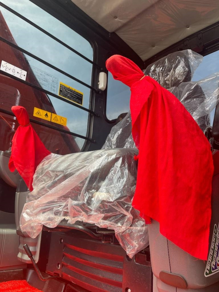 Hitachi ZX 200 - Crawler excavator: picture 2 Hitachi ZX 200 - Crawler excavator: picture 2