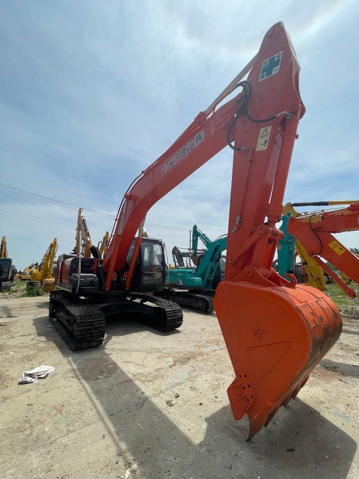 Hitachi ZX 240 - Crawler excavator: picture 5 Hitachi ZX 240 - Crawler excavator: picture 5