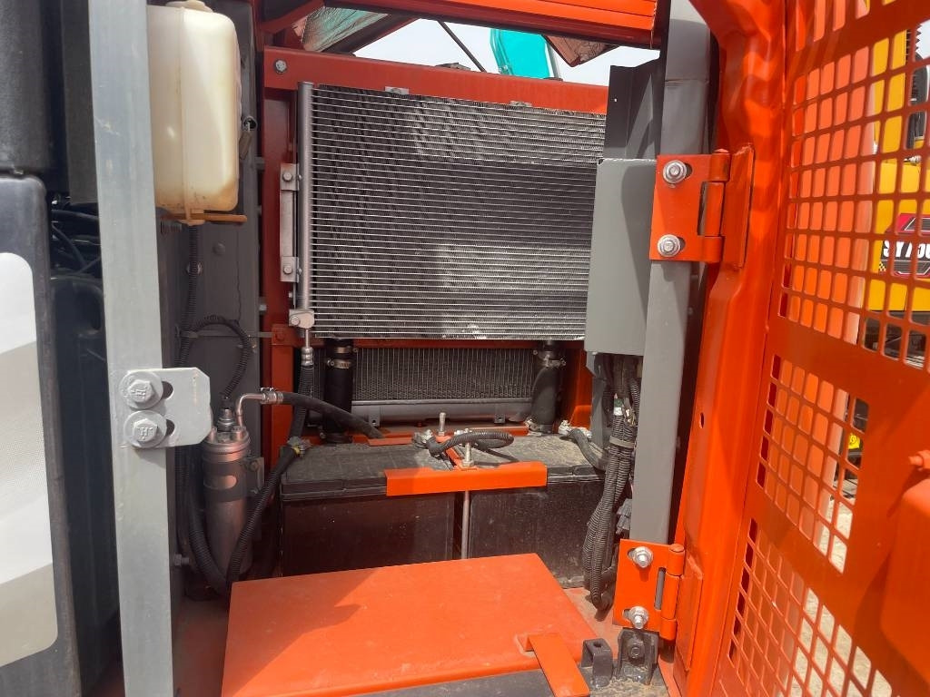 Hitachi ZX 70 - Mini excavator: picture 4 Hitachi ZX 70 - Mini excavator: picture 4