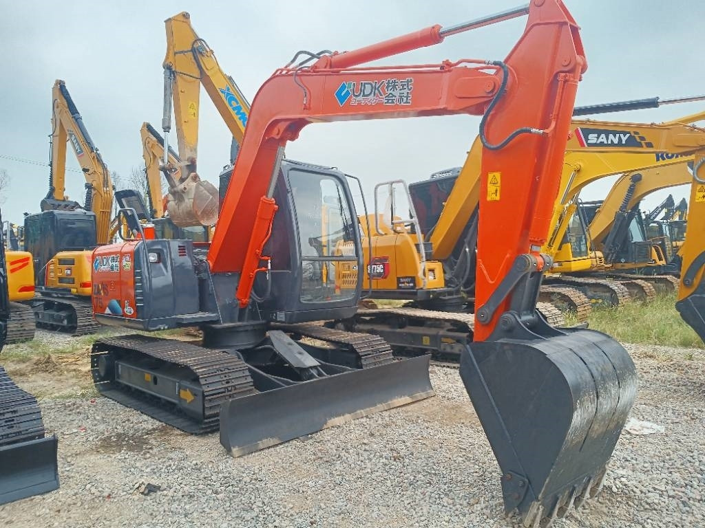 Hitachi ZX 70  - Mini excavator: picture 2 Hitachi ZX 70  - Mini excavator: picture 2