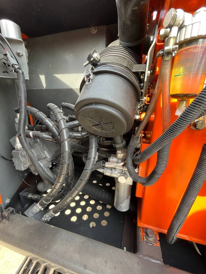 Hitachi ZX 70 - Mini excavator: picture 2 Hitachi ZX 70 - Mini excavator: picture 2