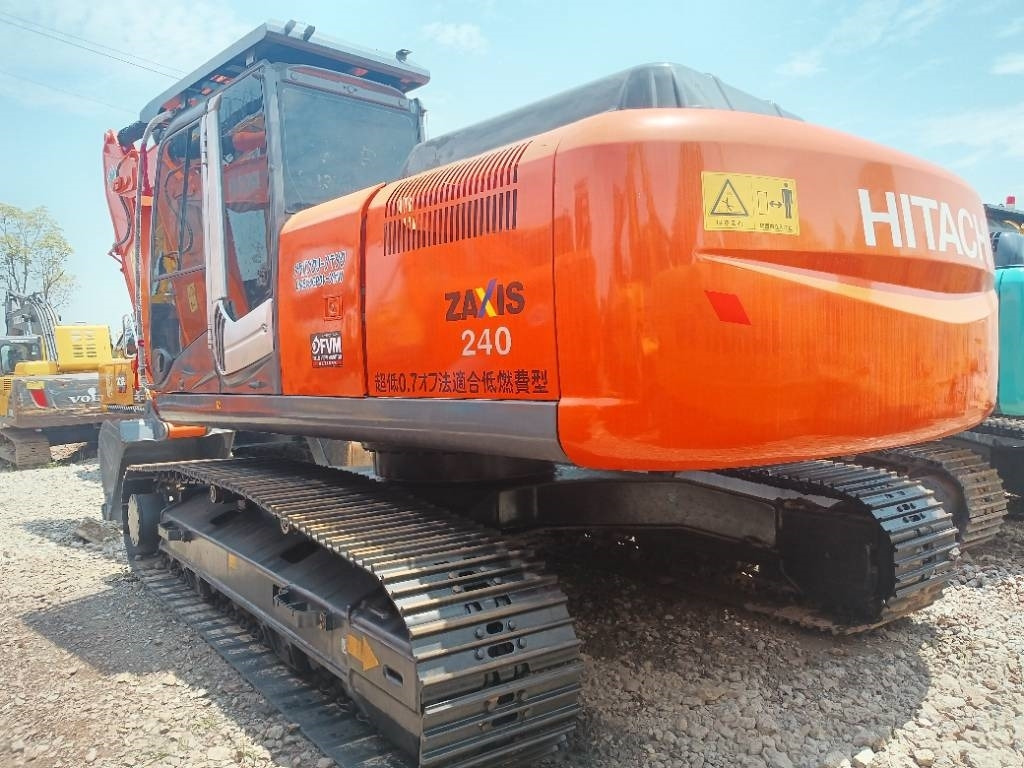 Hitachi zx240 - Crawler excavator: picture 1 Hitachi zx240 - Crawler excavator: picture 1
