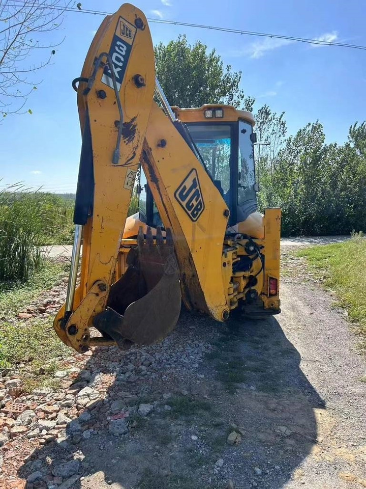 JCB 3 CX - Backhoe loader: picture 2 JCB 3 CX - Backhoe loader: picture 2