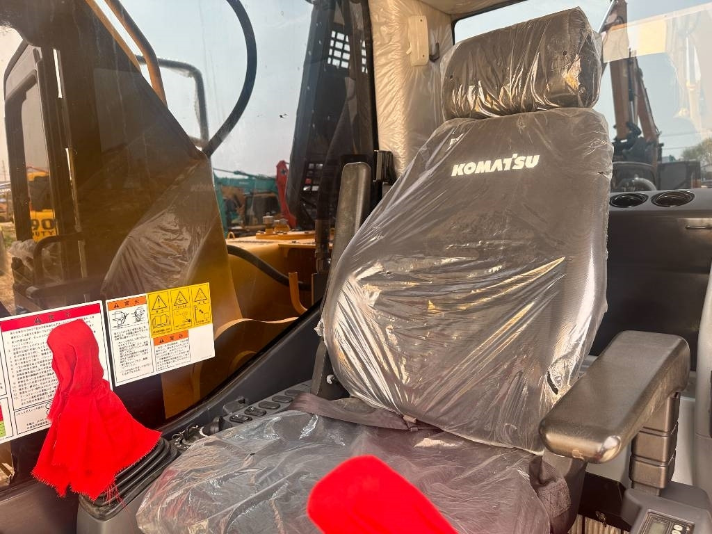 Crawler excavator Komatsu PC 240: picture 7 Crawler excavator Komatsu PC 240: picture 7