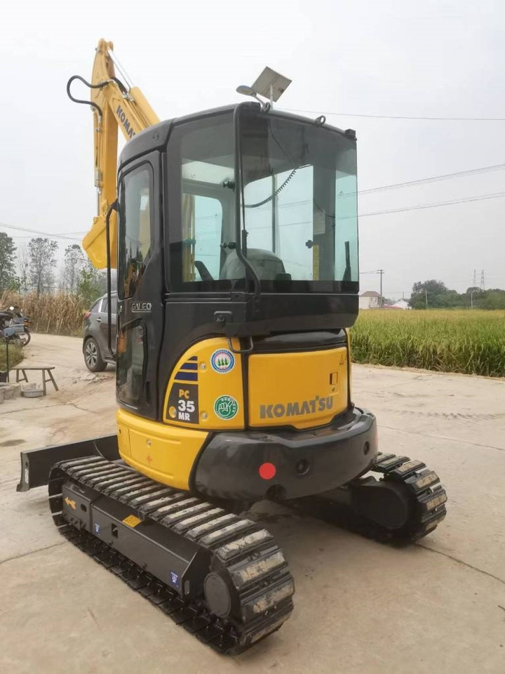 Komatsu PC 35 - Mini excavator: picture 2 Komatsu PC 35 - Mini excavator: picture 2