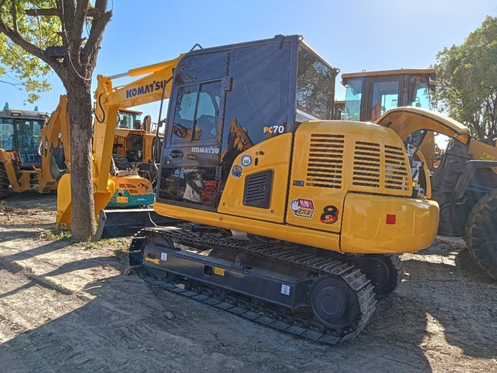 Komatsu PC 70 - Crawler excavator: picture 1 Komatsu PC 70 - Crawler excavator: picture 1
