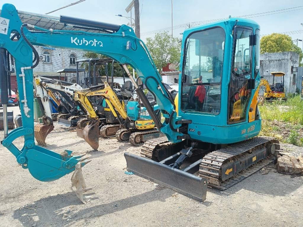 Kubota U 30  - Mini excavator: picture 2 Kubota U 30  - Mini excavator: picture 2