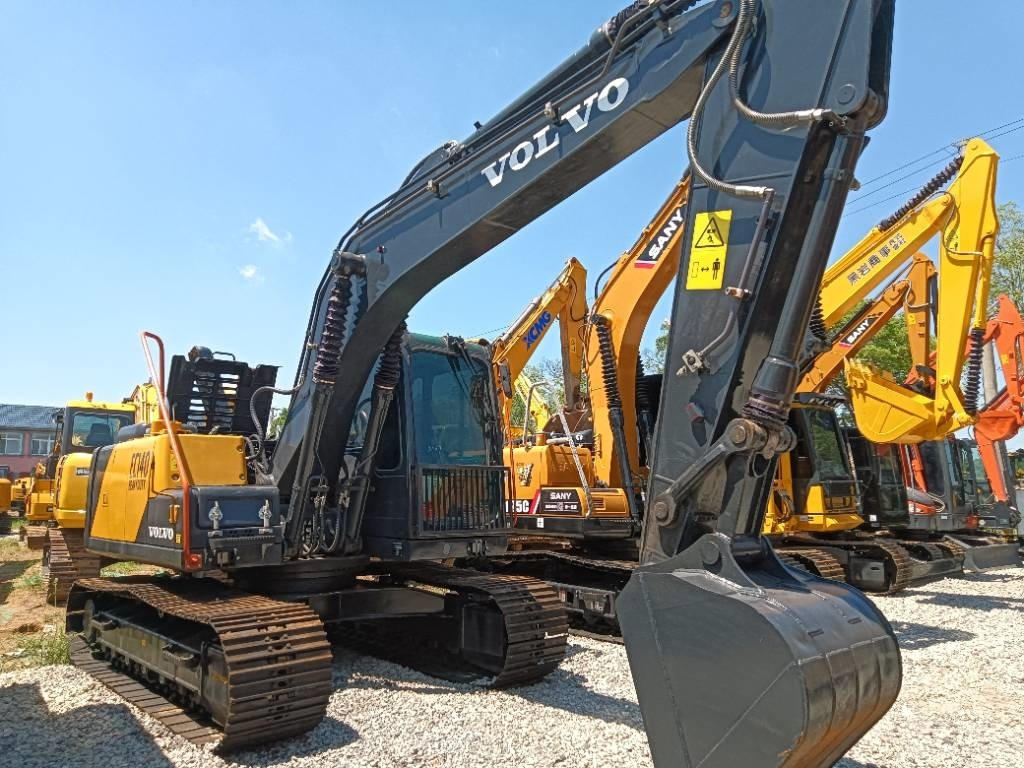 Volvo EC 140 - Crawler excavator: picture 3 Volvo EC 140 - Crawler excavator: picture 3