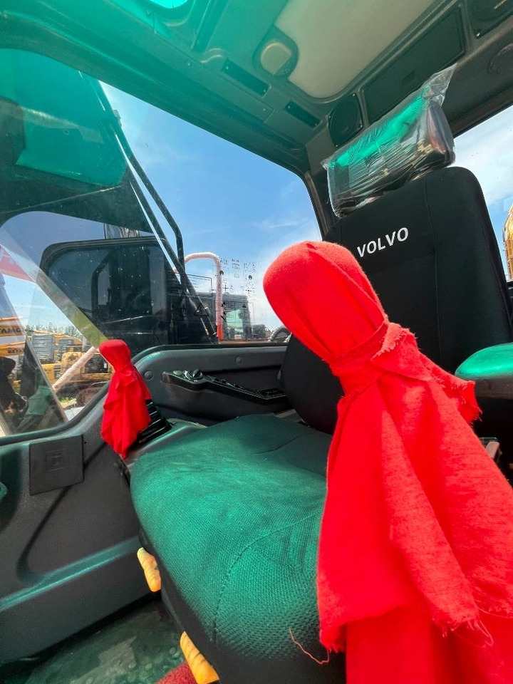 Volvo EC 140 - Crawler excavator: picture 4 Volvo EC 140 - Crawler excavator: picture 4