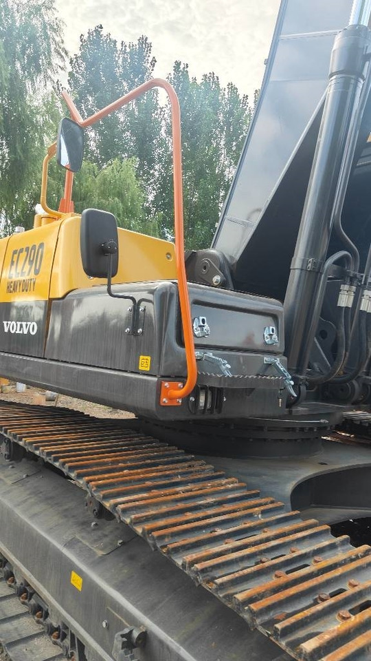 Volvo EC 290 - Crawler excavator: picture 3 Volvo EC 290 - Crawler excavator: picture 3