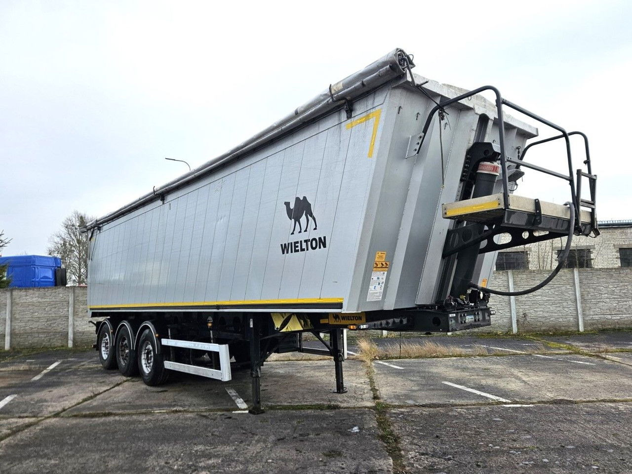 Wielton NW 3 - Tipper semi-trailer: picture 2 Wielton NW 3 - Tipper semi-trailer: picture 2