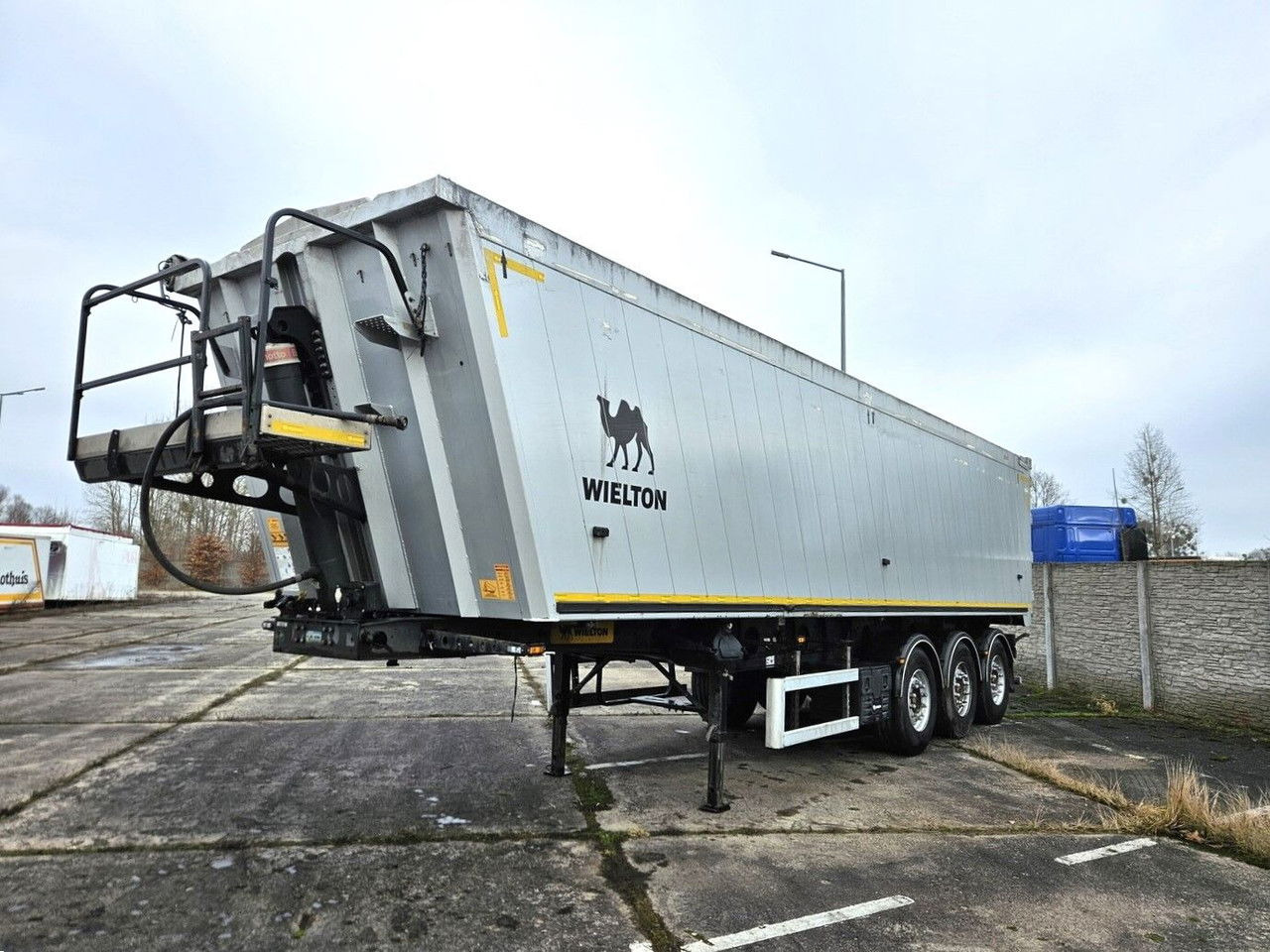 Wielton NW 3 - Tipper semi-trailer: picture 1 Wielton NW 3 - Tipper semi-trailer: picture 1
