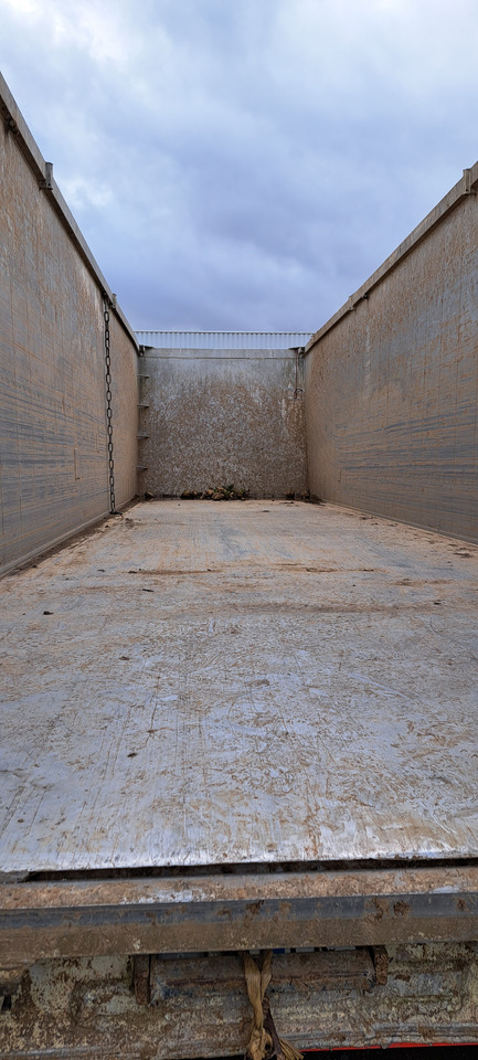 Tipper semi-trailer TISVOL: picture 11 Tipper semi-trailer TISVOL: picture 11