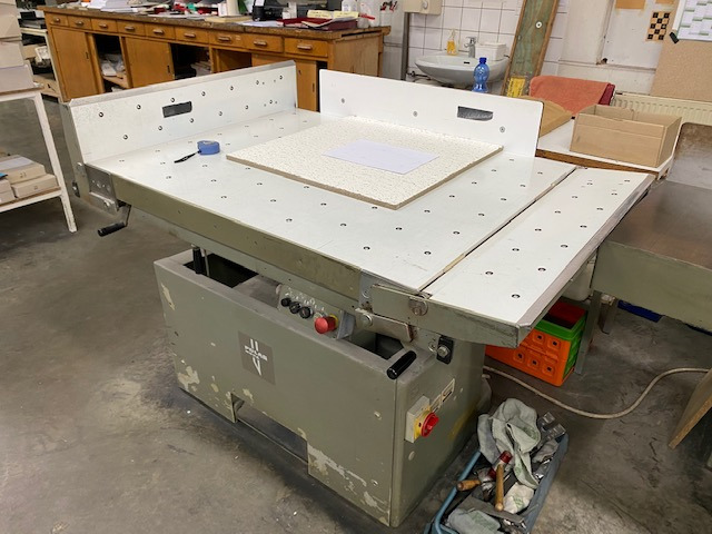 Polar Rüttler RB 5 - Paper cutting machine: picture 1 Polar Rüttler RB 5 - Paper cutting machine: picture 1