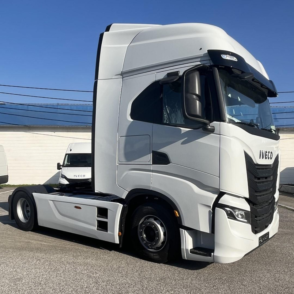 Iveco S-WAY, 530, AS440S53TP - Tractor unit: picture 3 Iveco S-WAY, 530, AS440S53TP - Tractor unit: picture 3