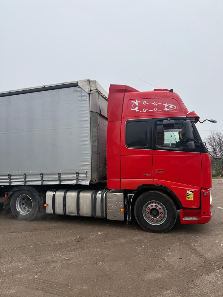 VOLVO FH440 - Tractor unit: picture 4 VOLVO FH440 - Tractor unit: picture 4