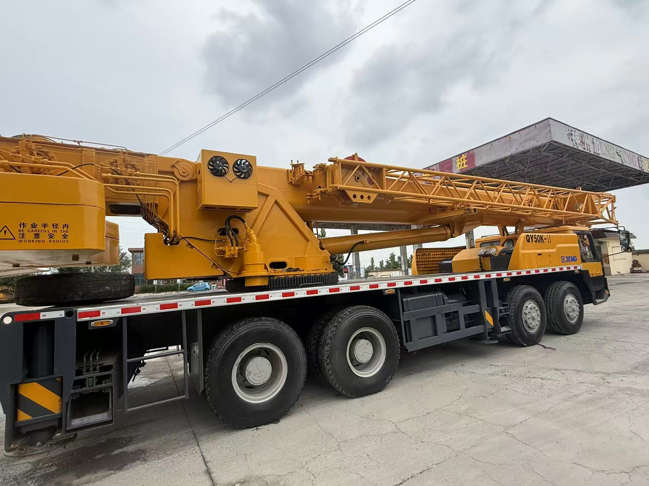 XCMG QY50K truck crane 50ton - Mobile crane: picture 3 XCMG QY50K truck crane 50ton - Mobile crane: picture 3