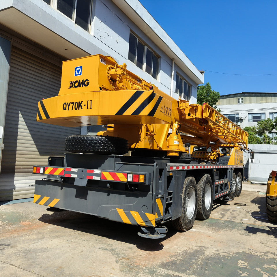 XCMG QY70K - Mobile crane: picture 2 XCMG QY70K - Mobile crane: picture 2