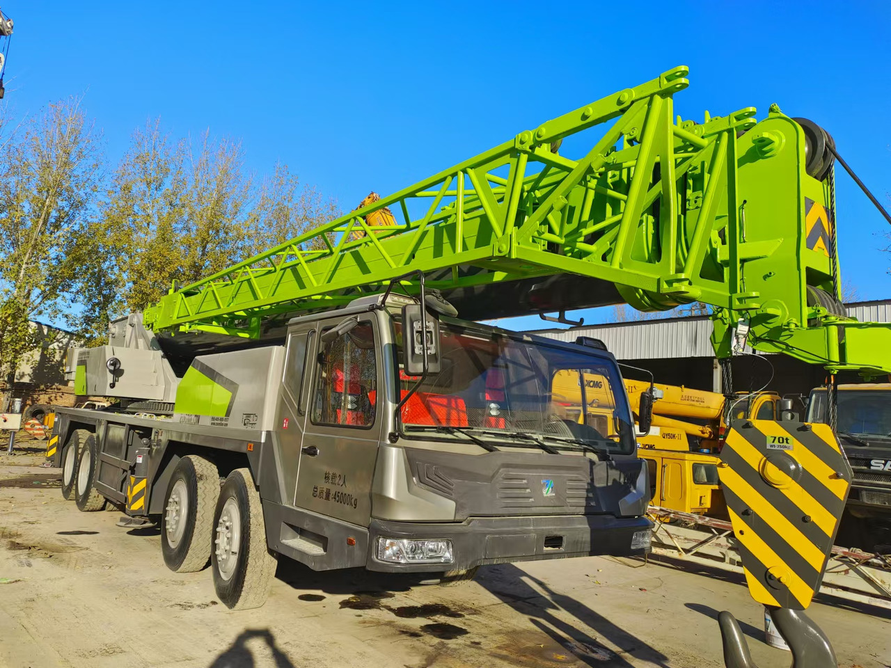 ZOOMLION ZTC700V - Mobile crane: picture 1 ZOOMLION ZTC700V - Mobile crane: picture 1