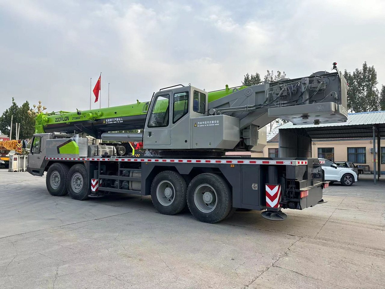 ZOOMLION ZTC800V - Mobile crane: picture 4 ZOOMLION ZTC800V - Mobile crane: picture 4