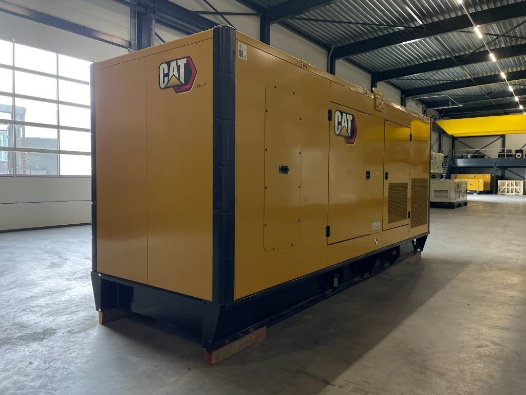 CAT DE450E0 - C13 - 450 kVA Generator - DPX-18024  - Generator set: picture 4 CAT DE450E0 - C13 - 450 kVA Generator - DPX-18024  - Generator set: picture 4