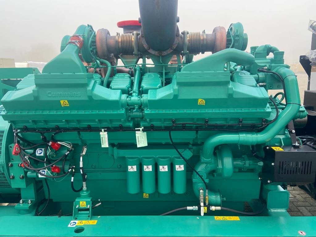 Cummins C2250D5 - 2.250 kVA Genset - QSK60 - DPX-18536-A - Generator set: picture 3 Cummins C2250D5 - 2.250 kVA Genset - QSK60 - DPX-18536-A - Generator set: picture 3