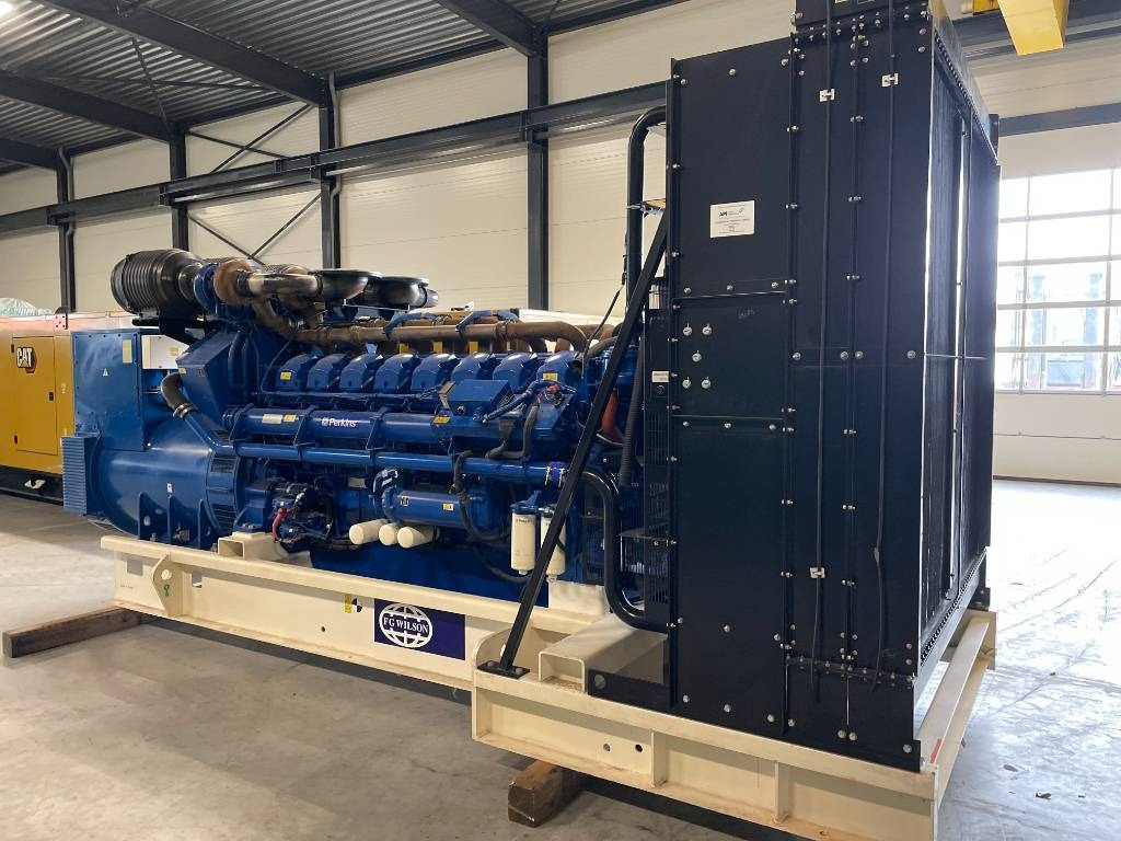 FG Wilson P2250-1 - 2250 kVA Genset - DPX-16034-O - Generator set: picture 3 FG Wilson P2250-1 - 2250 kVA Genset - DPX-16034-O - Generator set: picture 3