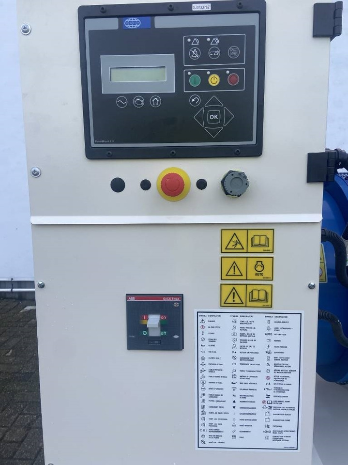 FG Wilson P250-5 - 250 kVA Open Genset - DPX-16013-O - Generator set: picture 4 FG Wilson P250-5 - 250 kVA Open Genset - DPX-16013-O - Generator set: picture 4
