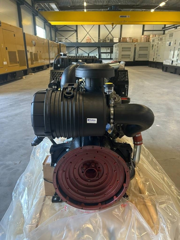 Perkins 1104D-44TA - Diesel Engine - New - Engine for Construction machinery: picture 3 Perkins 1104D-44TA - Diesel Engine - New - Engine for Construction machinery: picture 3