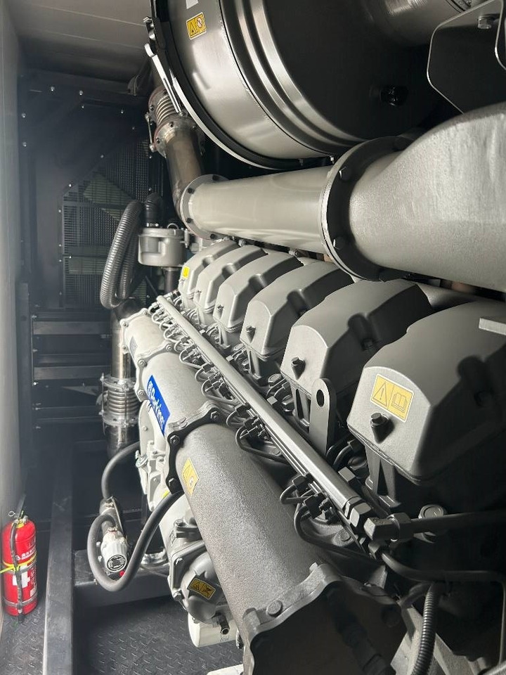 Perkins 4012-46TAG3A - 1.880 kVA Generator - DPX-19824 - Generator set: picture 5 Perkins 4012-46TAG3A - 1.880 kVA Generator - DPX-19824 - Generator set: picture 5
