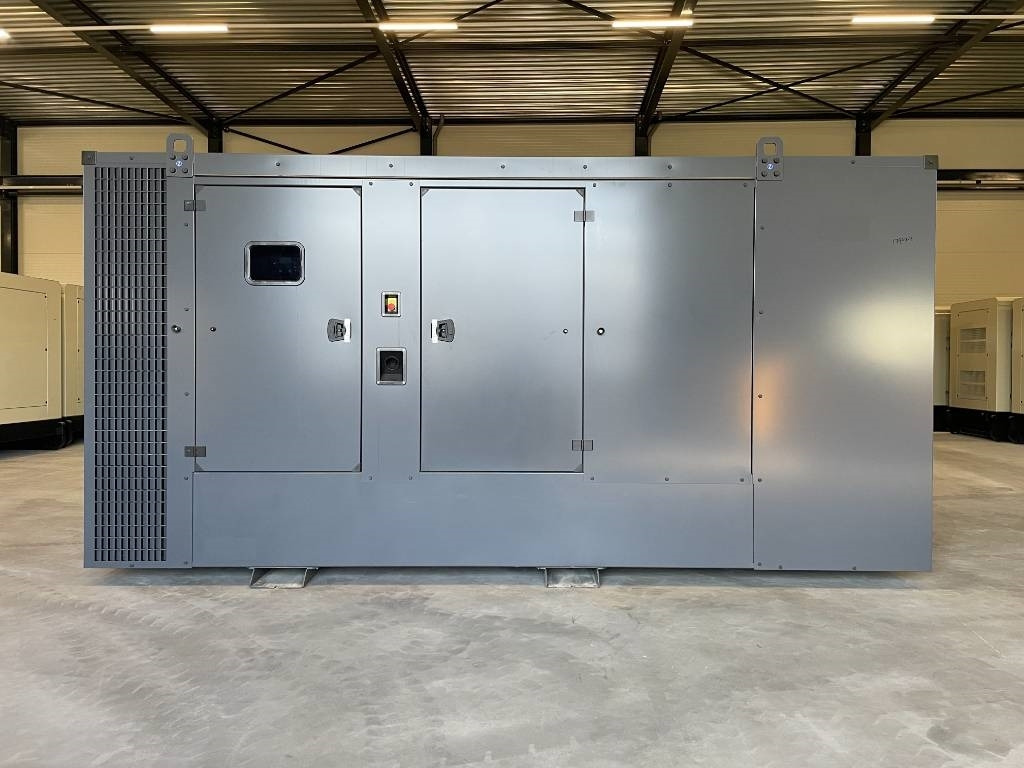 Scania DC16 - 660 kVA Generator - DPX-17954 - Generator set: picture 1 Scania DC16 - 660 kVA Generator - DPX-17954 - Generator set: picture 1