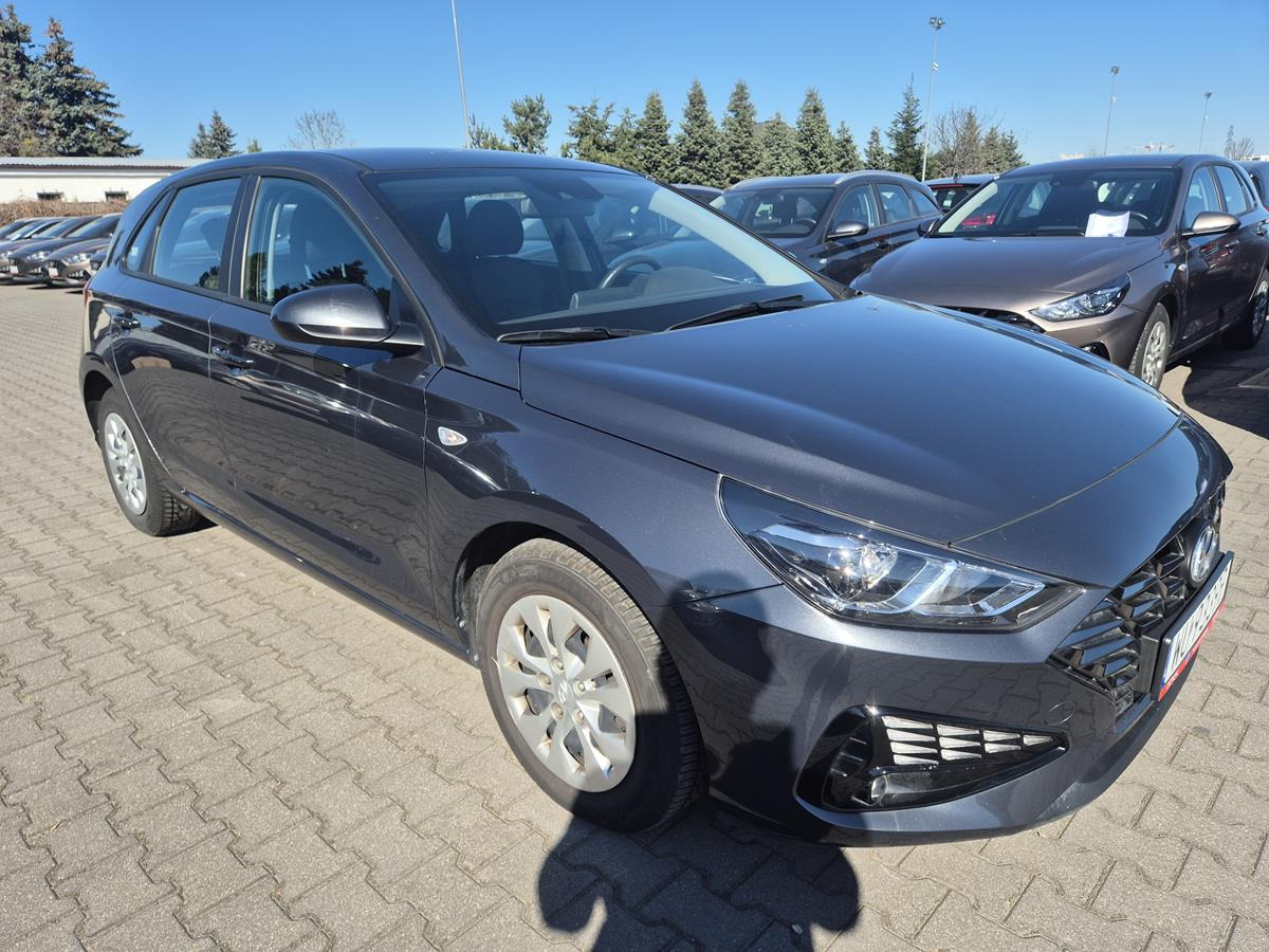 HYUNDAI I30 HATCHBACK - Hatchback: picture 1 HYUNDAI I30 HATCHBACK - Hatchback: picture 1