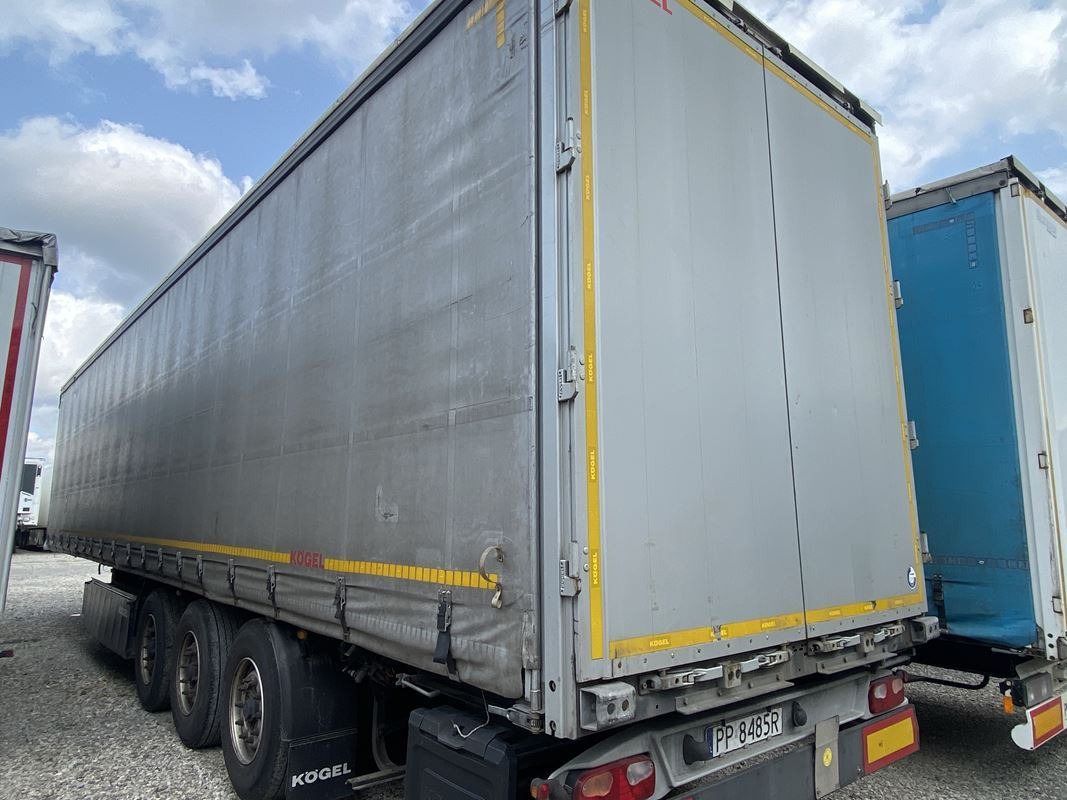 KOGEL SN24 KURTYNOWA - Curtainsider trailer: picture 4 KOGEL SN24 KURTYNOWA - Curtainsider trailer: picture 4