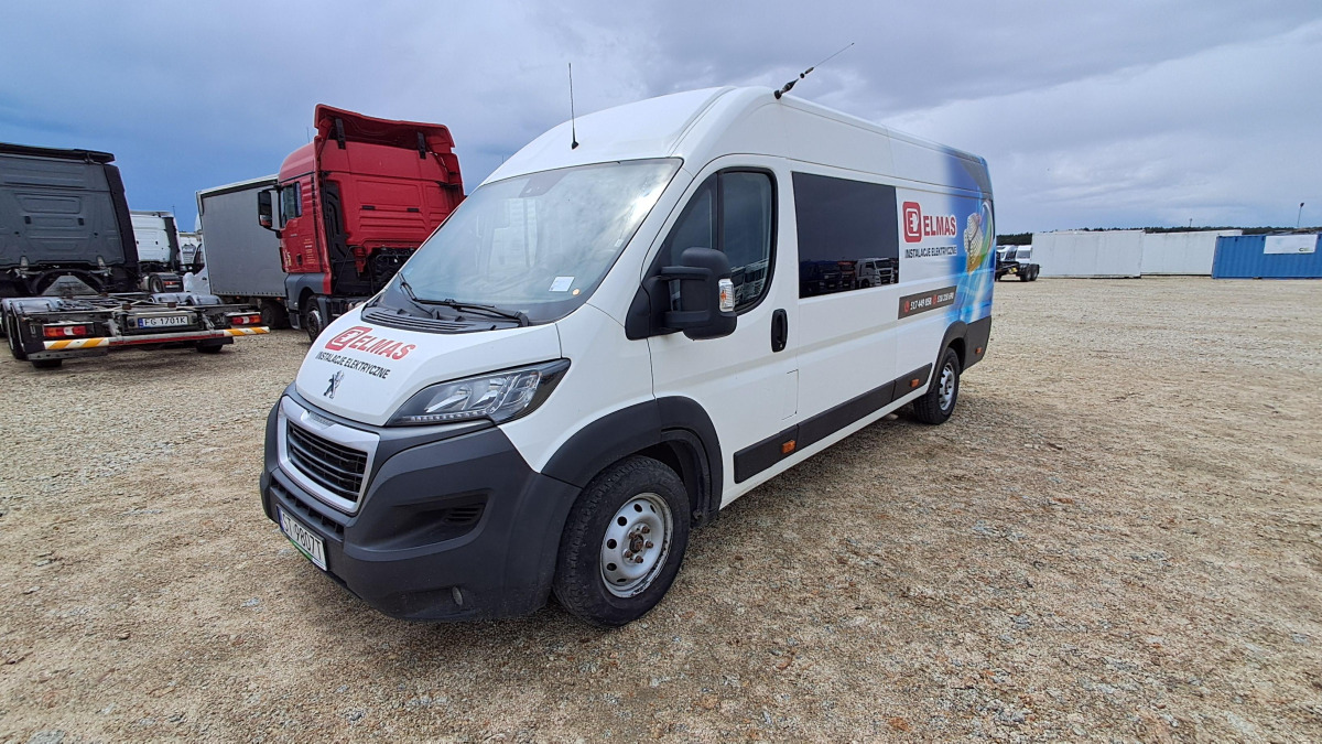 PEUGEOT BOXER BRYGADÓWKA - Combi van: picture 5 PEUGEOT BOXER BRYGADÓWKA - Combi van: picture 5