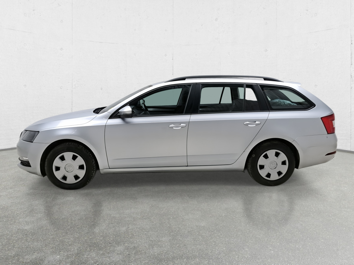 SKODA OCTAVIA KOMBI - Car: picture 5 SKODA OCTAVIA KOMBI - Car: picture 5
