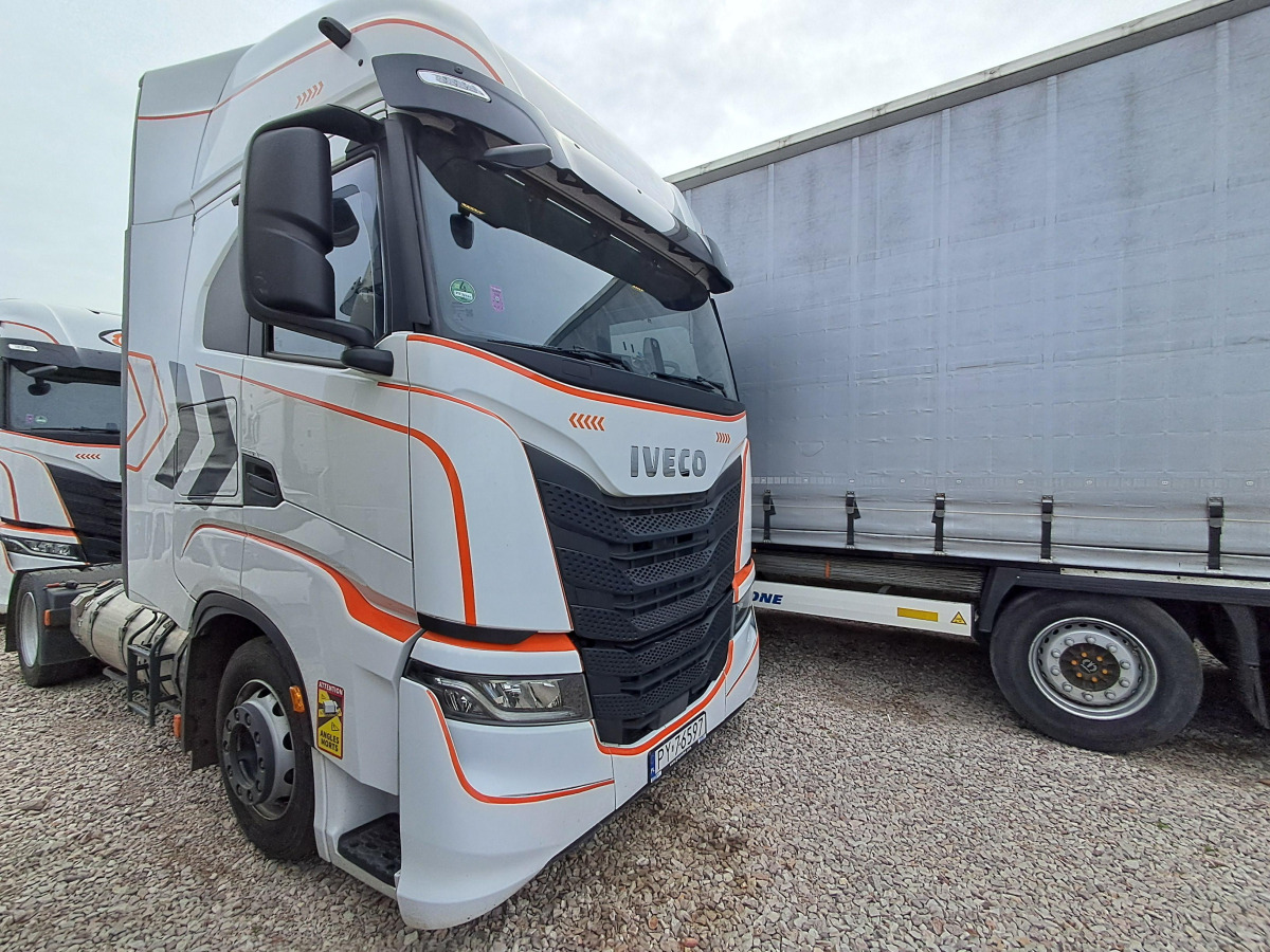 IVECO AS440ST/FP LT LNG CIĄGNIK SIODŁOWY - Tractor unit: picture 1 IVECO AS440ST/FP LT LNG CIĄGNIK SIODŁOWY - Tractor unit: picture 1