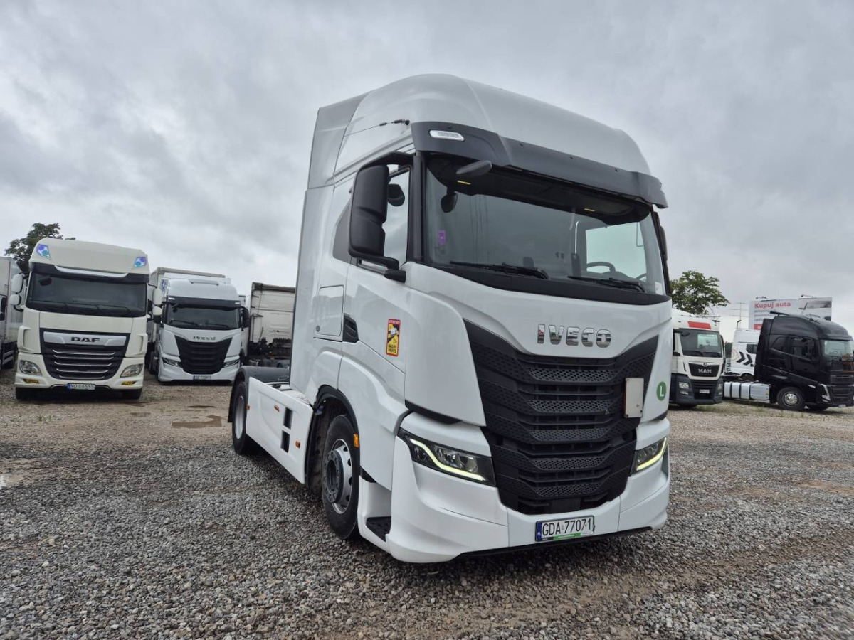 IVECO AS440ST/P CIĄGNIK SIODŁOWY - Tractor unit: picture 2 IVECO AS440ST/P CIĄGNIK SIODŁOWY - Tractor unit: picture 2