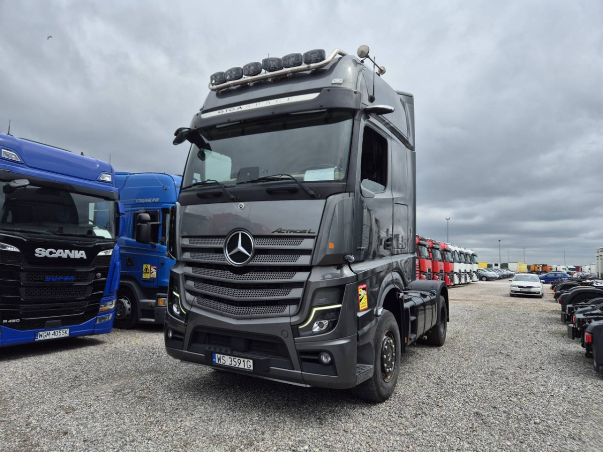 MERCEDES BENZ ACTROS CIĄGNIK SIODŁOWY - Tractor unit: picture 3 MERCEDES BENZ ACTROS CIĄGNIK SIODŁOWY - Tractor unit: picture 3