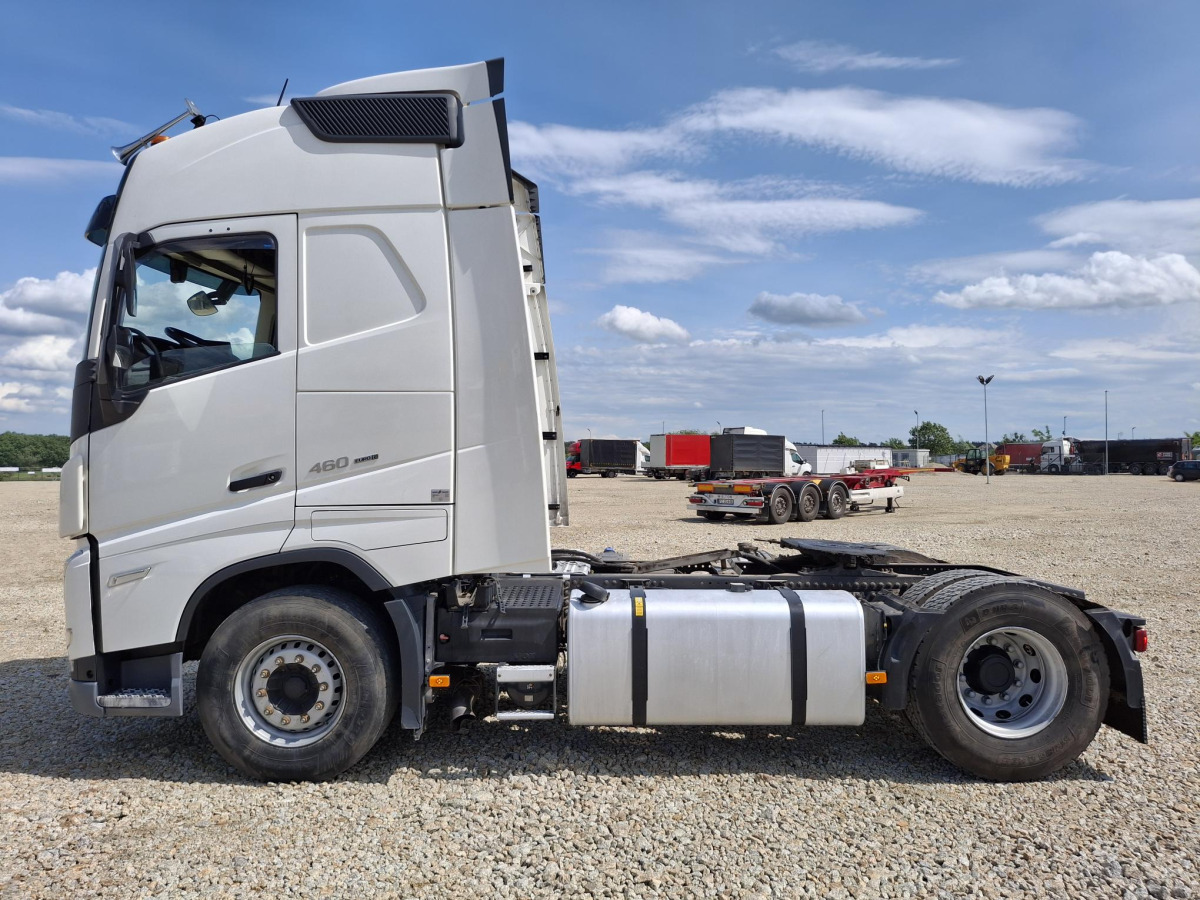 VOLVO FH CIĄGNIK SIODŁOWY - Tractor unit: picture 3 VOLVO FH CIĄGNIK SIODŁOWY - Tractor unit: picture 3