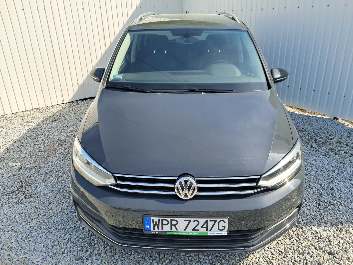 VOLKSWAGEN TOURAN MINIVAN - Car: picture 3 VOLKSWAGEN TOURAN MINIVAN - Car: picture 3