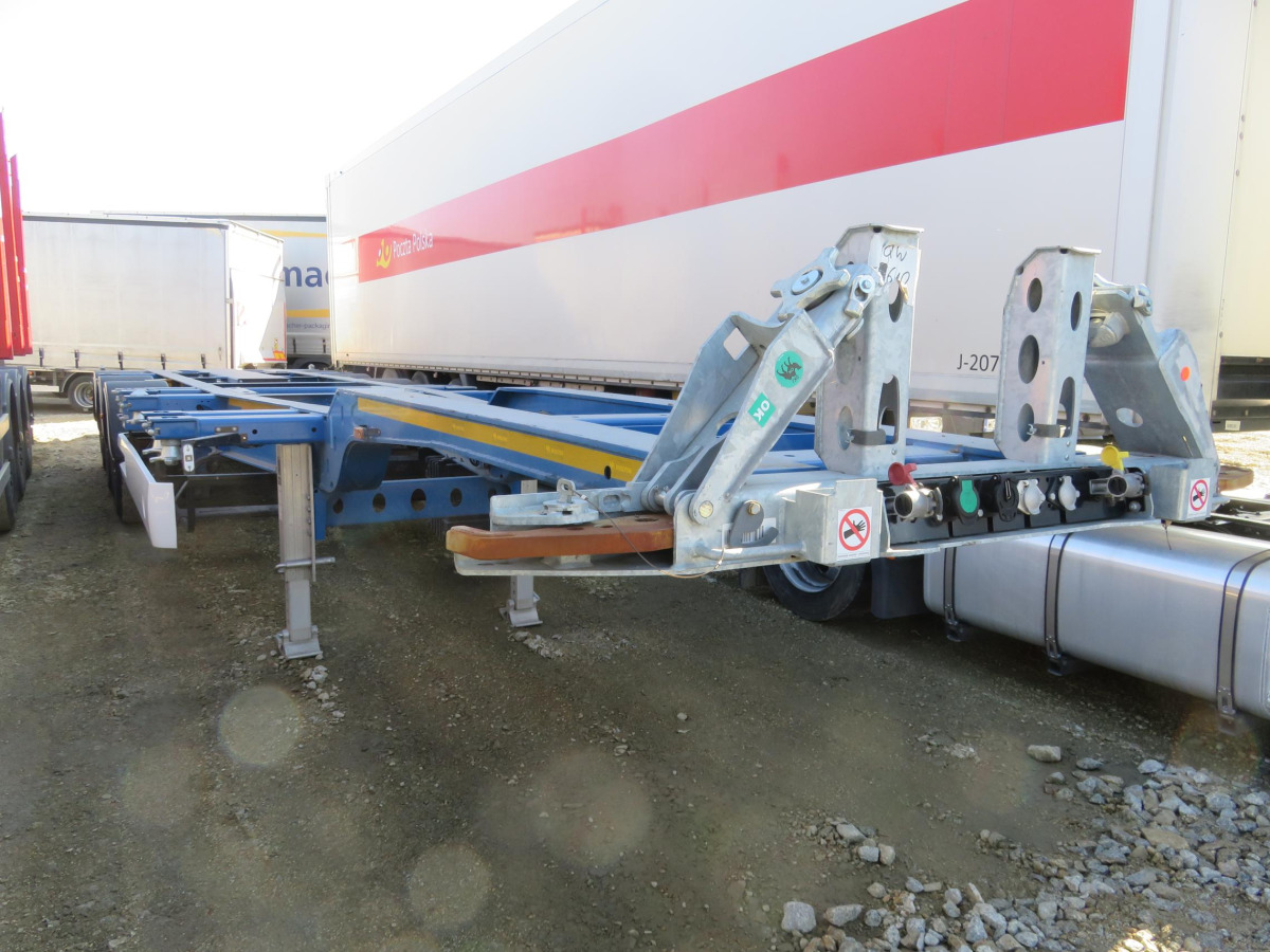 WIELTON NS3P KONTENEROWA - Closed box trailer: picture 1 WIELTON NS3P KONTENEROWA - Closed box trailer: picture 1