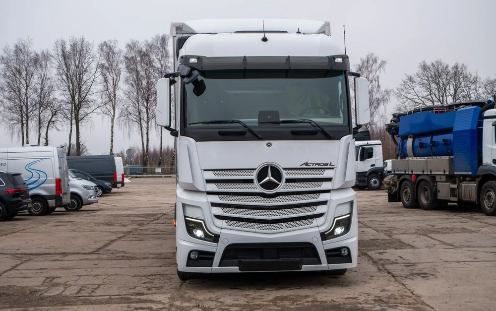Mercedes-Benz Actros 1842 LnR z Przyczepą - Curtainsider truck: picture 2 Mercedes-Benz Actros 1842 LnR z Przyczepą - Curtainsider truck: picture 2
