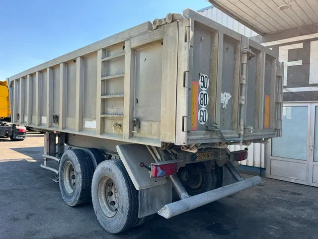 Benalu 2 Axle , 8 Tyres , Alu Tipper , Spring Suspension , Drum Brakes - Tipper semi-trailer: picture 4 Benalu 2 Axle , 8 Tyres , Alu Tipper , Spring Suspension , Drum Brakes - Tipper semi-trailer: picture 4