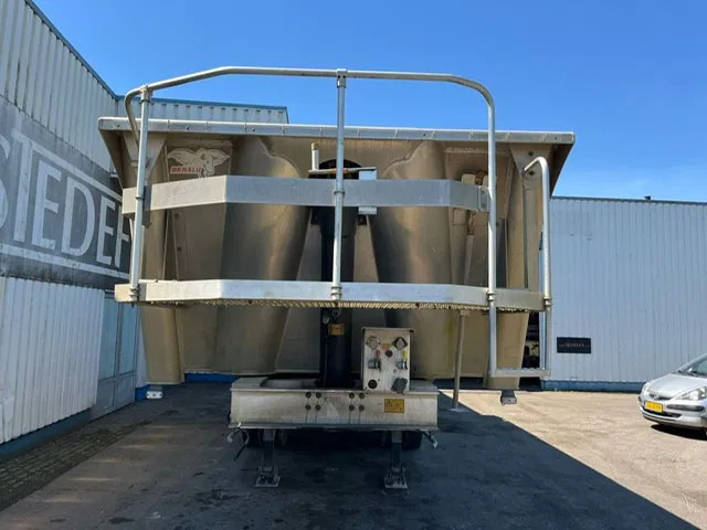 Benalu 2 Axle , 8 Tyres , Alu Tipper , Spring Suspension , Drum Brakes - Tipper semi-trailer: picture 5 Benalu 2 Axle , 8 Tyres , Alu Tipper , Spring Suspension , Drum Brakes - Tipper semi-trailer: picture 5