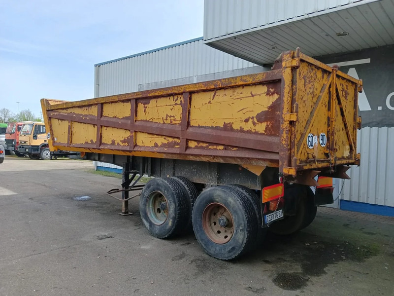 Fruehauf 2 Axle Steel Tipper, 8 tyres , Spring Suspension , Drum Brakes - Tipper semi-trailer: picture 5 Fruehauf 2 Axle Steel Tipper, 8 tyres , Spring Suspension , Drum Brakes - Tipper semi-trailer: picture 5