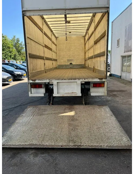 Curtainsider truck MAN LE 12 - 220C: picture 8