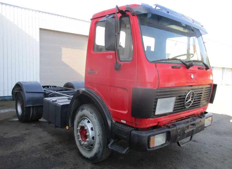 Mercedes-Benz 1630 , V8 , Bi-Turbo , Manual , Spring suspension - Cab chassis truck: picture 4 Mercedes-Benz 1630 , V8 , Bi-Turbo , Manual , Spring suspension - Cab chassis truck: picture 4