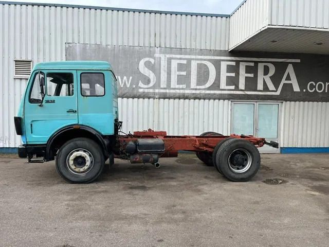 Mercedes-Benz 1632 , V10 , ZF Manual , Spring suspension - Cab chassis truck: picture 2 Mercedes-Benz 1632 , V10 , ZF Manual , Spring suspension - Cab chassis truck: picture 2